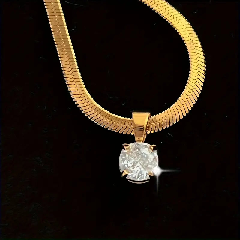 Náhrdelník Elegant Rhinestone – zlatá barva – Zoria bižuterie