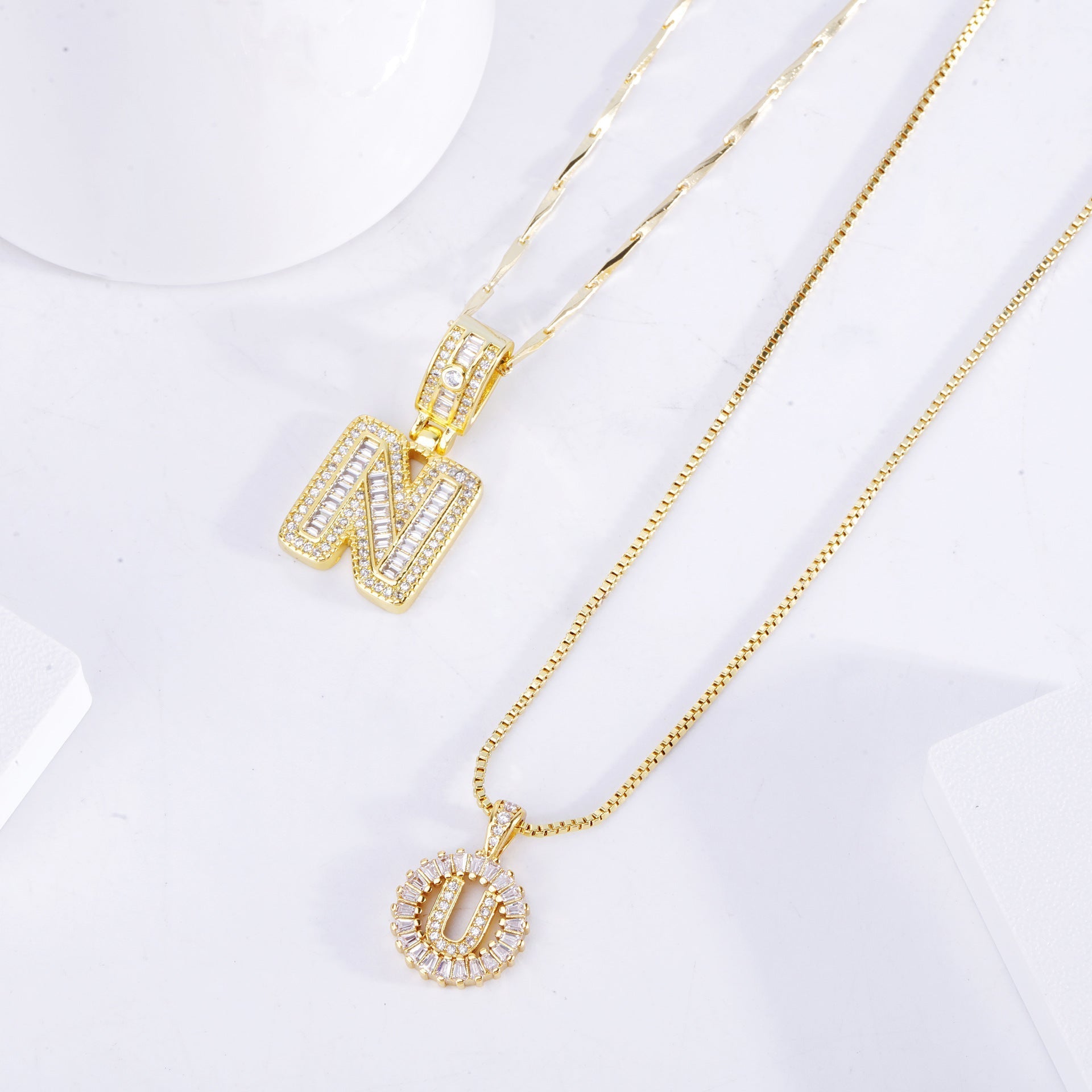 Set Pave letter initial – stříbrná barva – Zoria bižuterie