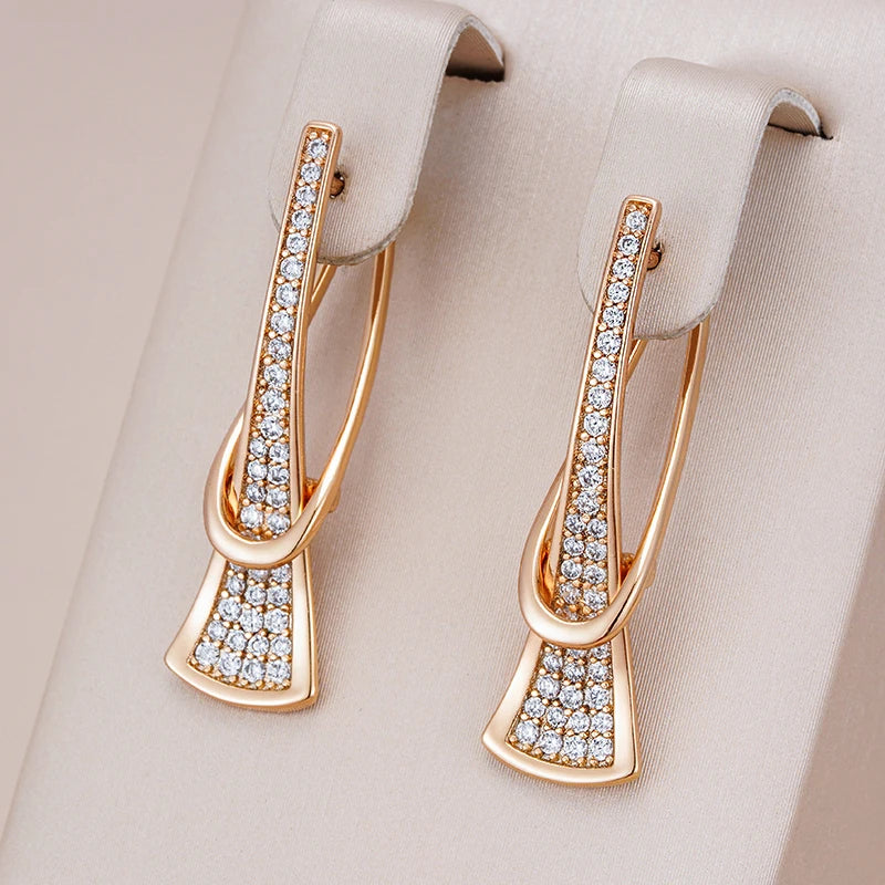 Náušnice Radiant Layers Crystal – zlatá barva – Zoria bižuterie